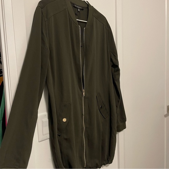 Dynamite Long Zip Up - Picture 2 of 5